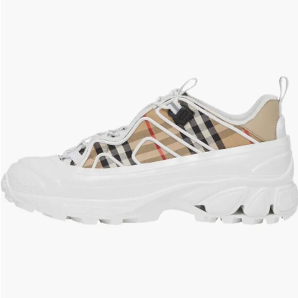 ⭐️⭐️⭐️SOLD⭐️⭐️⭐️MINT! Burberry Arthur Vintage Check & Leather Sneakers - Picture 14 of 17